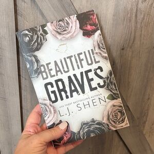 Beautiful Graves Women’s Skincare - Rose-Tone Packaging